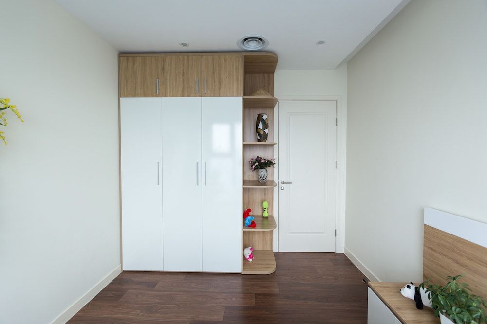 Luxury Apartment Imperia Luxury Apartment, 3 Bedrooms, Pool View, Garden Area 60