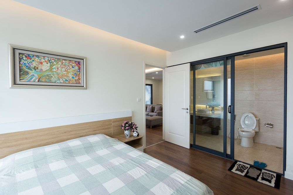 Luxury Apartment Imperia Luxury Apartment, 3 Bedrooms, Pool View, Garden Area 64