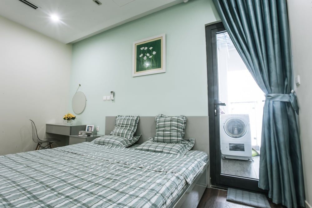 Luxury Apartment Imperia Luxury Apartment, 2 Bedrooms, Pool View, Tower 11