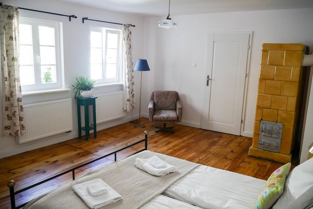 City Apartment, 1 King Bed with Sofa bed, City View