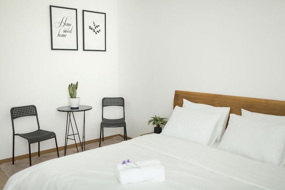 undefined Ben's House 8