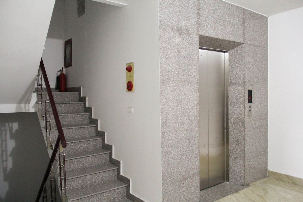 Elevator