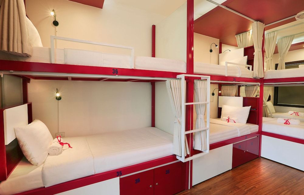 Hanoi High Five Hostel Shared Dormitory, Mixed Dorm (14 beds) 7