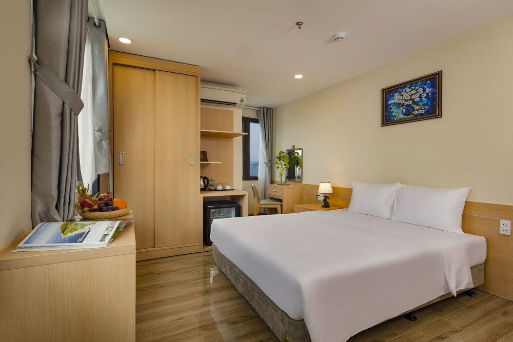 Senior Deluxe Double Ocean View
