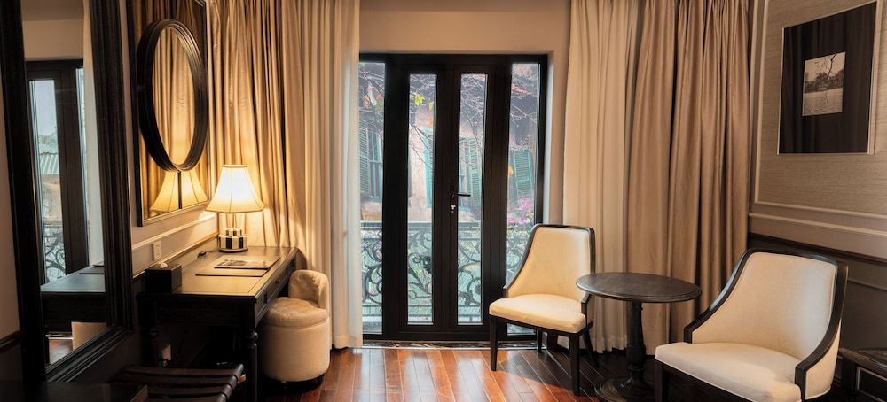 La Sinfonia Citadel hotel and Spa Junior Suite City View 11