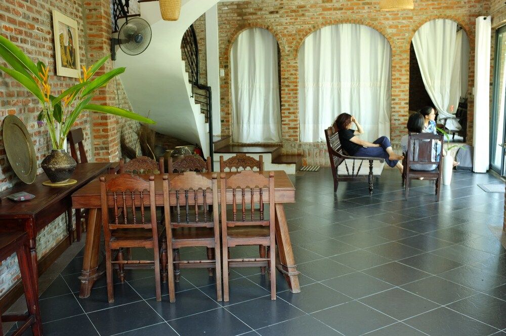 undefined The Faifoo House 10