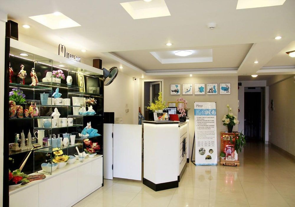 undefined Mayfair Danang Hotel 6