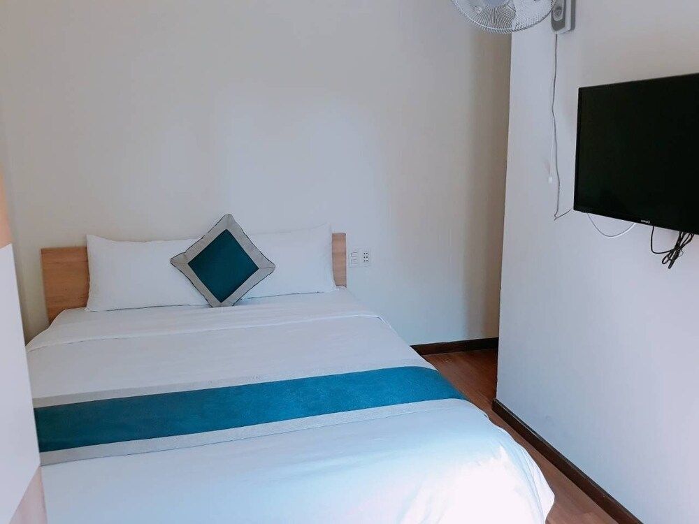 undefined Hanoi Hotel 4