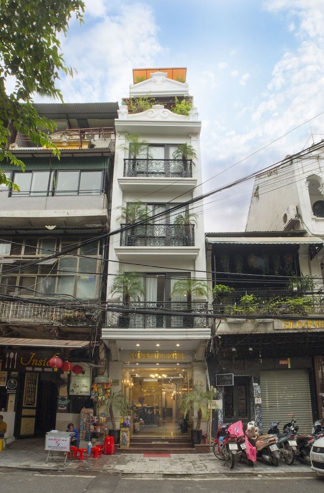 undefined Golden Sail Hotel 3