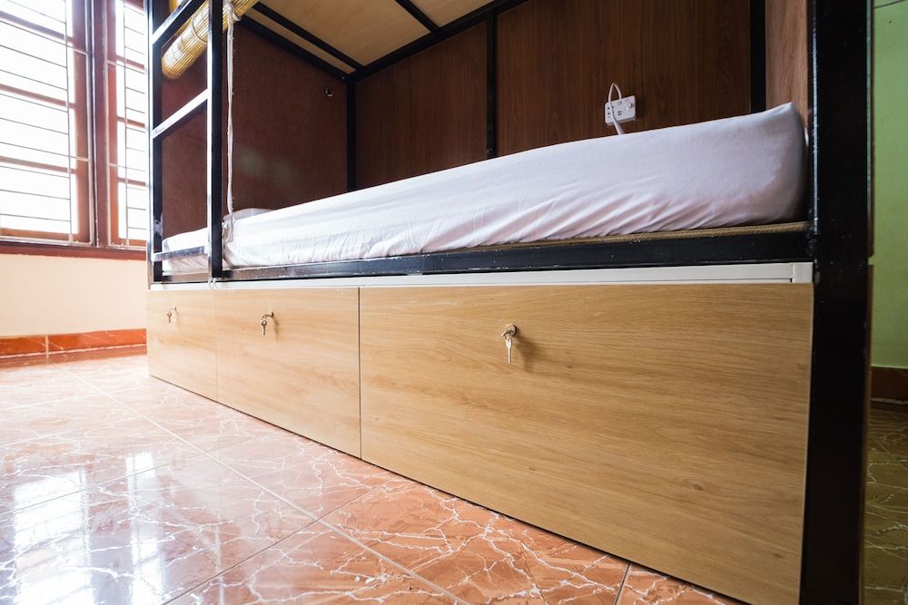 undefined Ubuntu Hostel 9