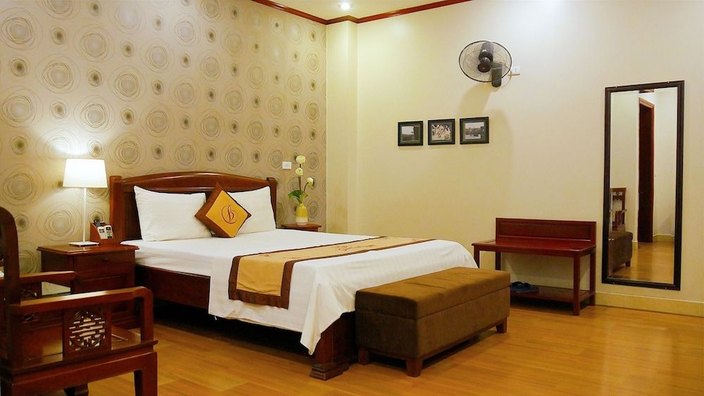 Executive Room