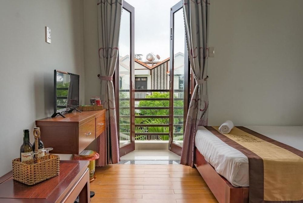 undefined Lantern Villa 10