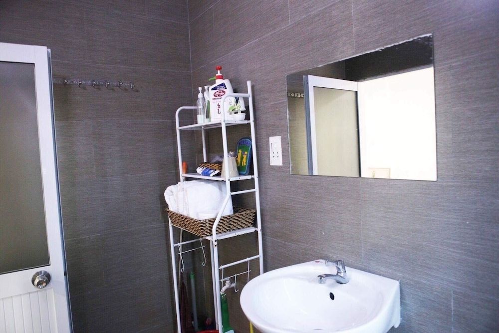 undefined Baphu House 9