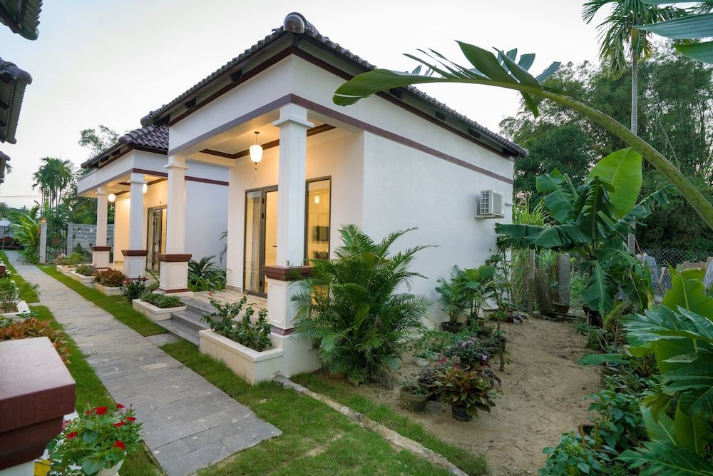 undefined Hoi An Laughter Garden Villas 8