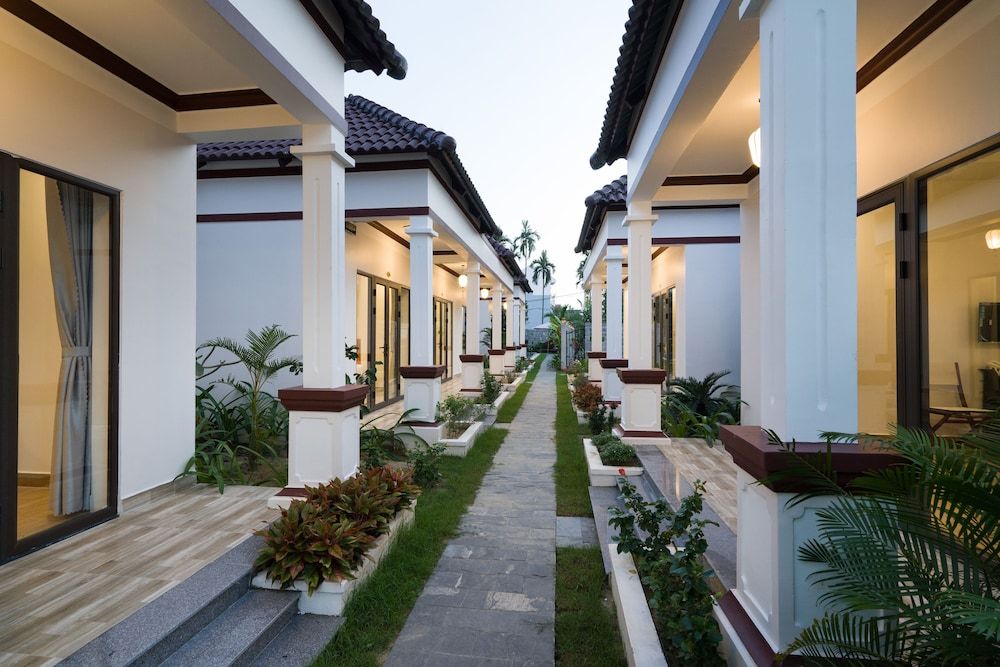 undefined Hoi An Laughter Garden Villas 7