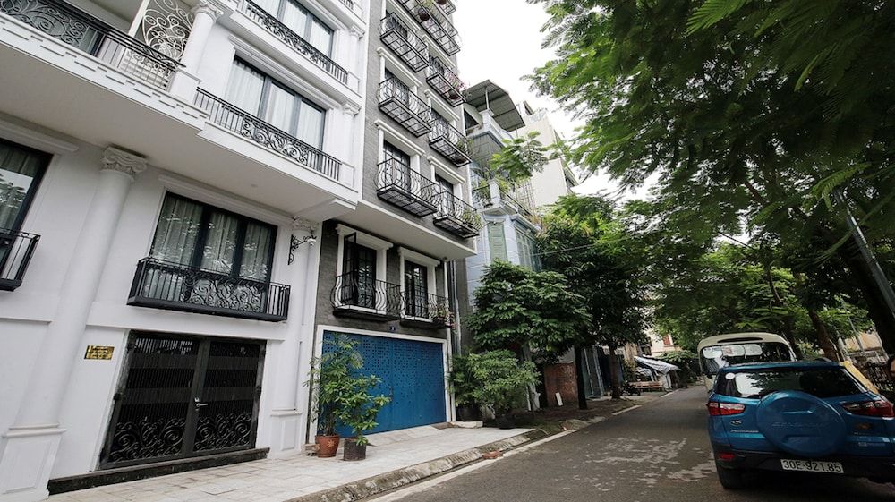 undefined ARL Trinh Cong Son Hotel 3