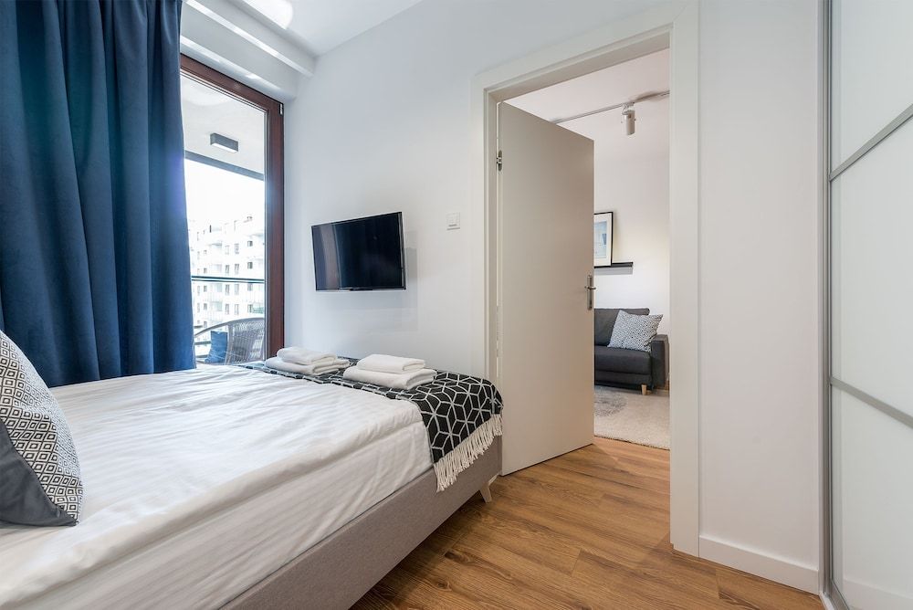 YourSecondFlat Siedmiogrodzka Deluxe Apartment, Balcony (26)