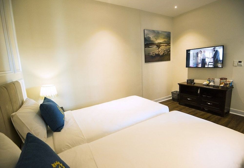 Superior Room, 1 Bedroom, City View
