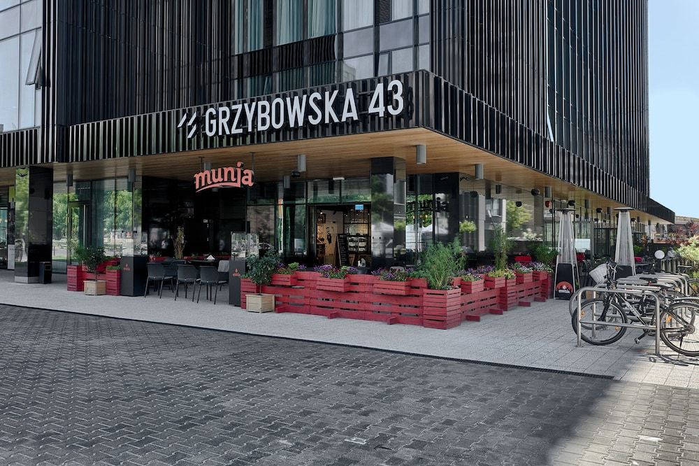 undefined Mennica Central Apartments 4