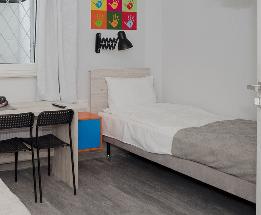 Twin Room (14)