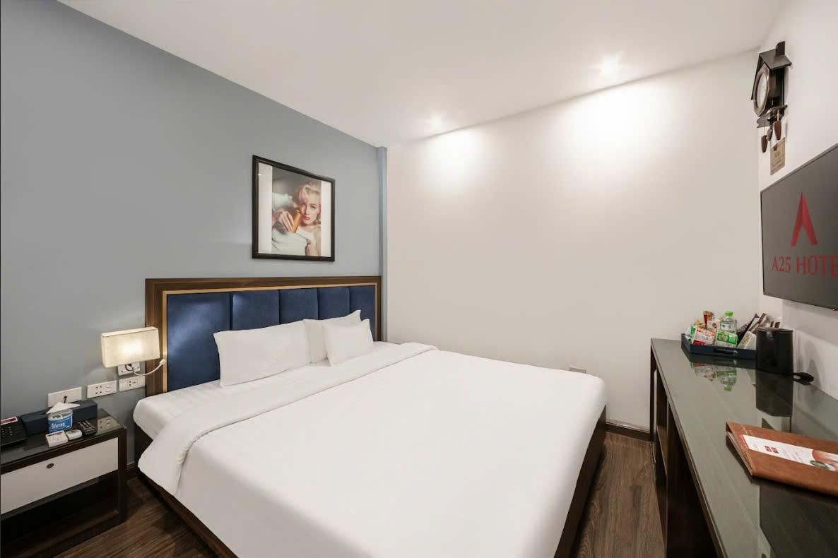 A25 Hotel - 19 Cha Ca Standard Room