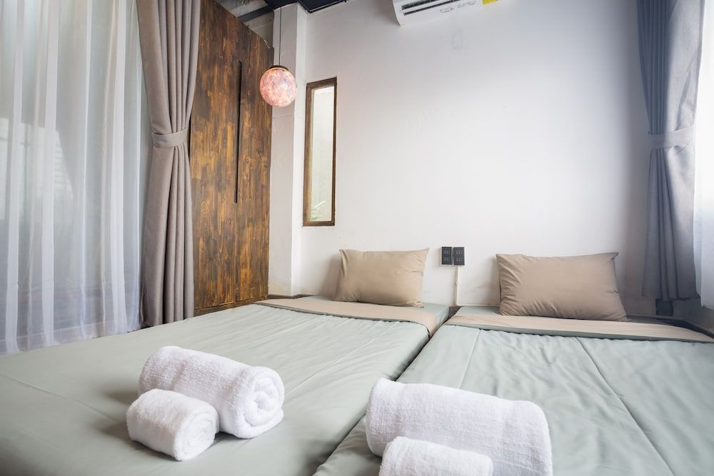 undefined The Secret Garden - Hostel 9