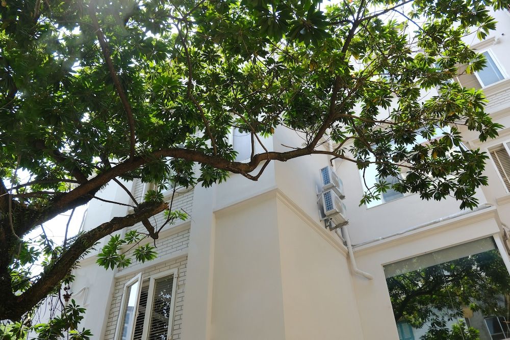 undefined Le Petit Hanoi 5