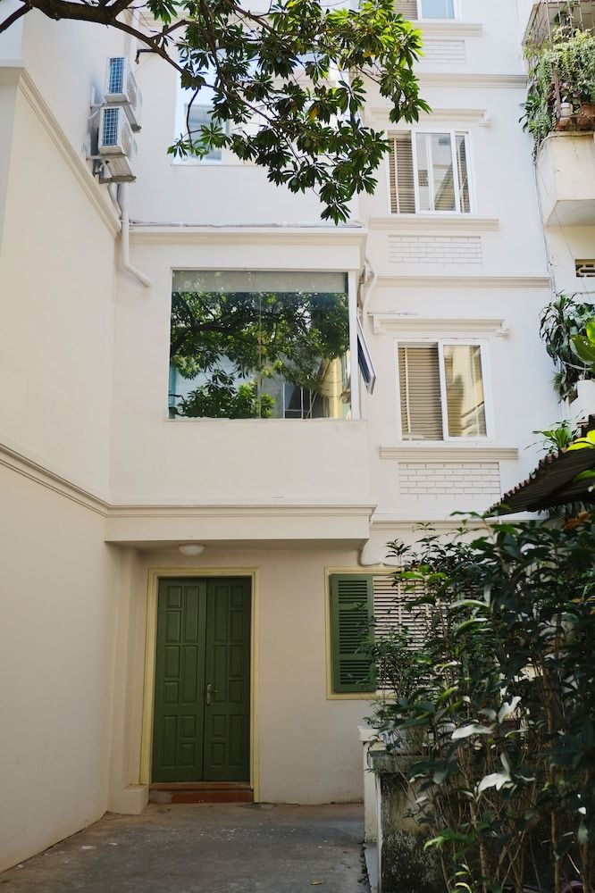 undefined Le Petit Hanoi 4