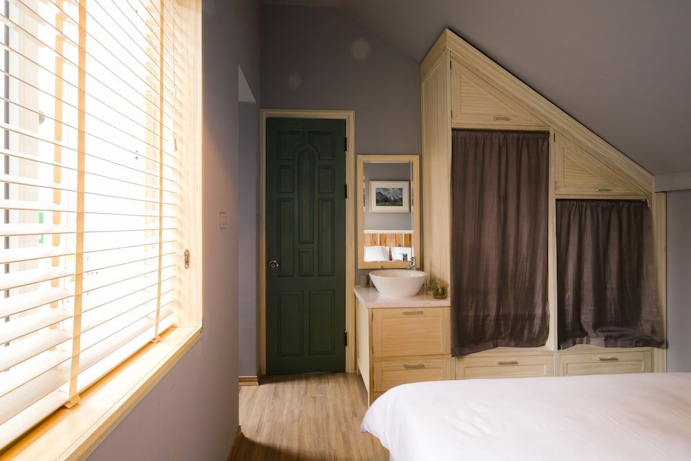 undefined Le Petit Hanoi 9