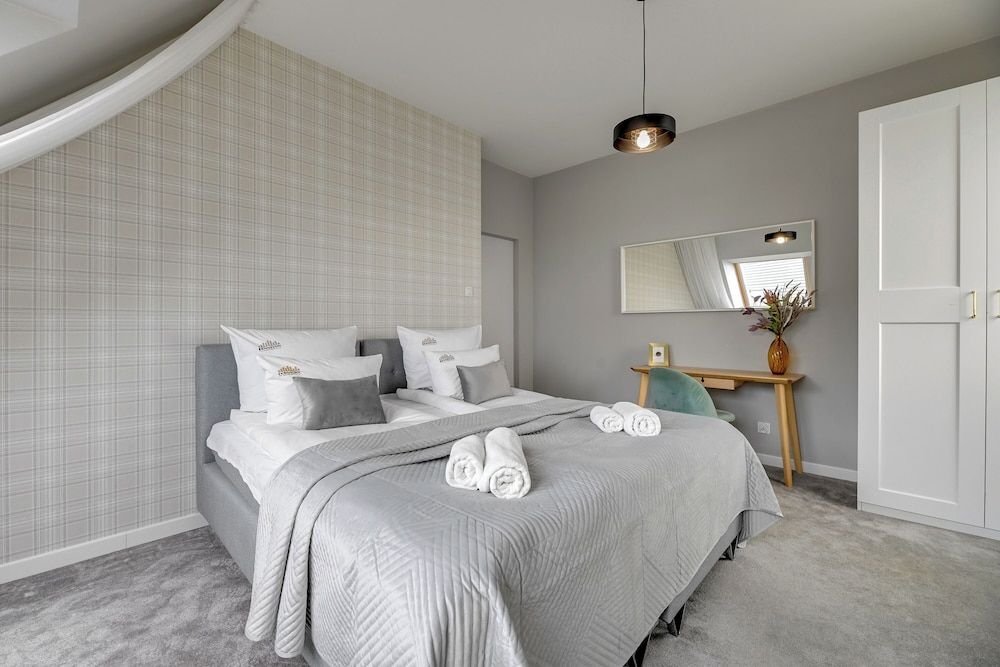 Family Apartment, Multiple Beds, City View
