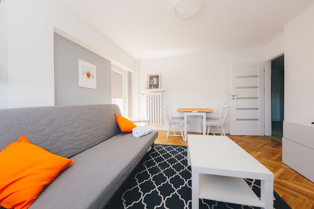 ShortStayPoland Aleja Solidarności - B61 Apartment 10
