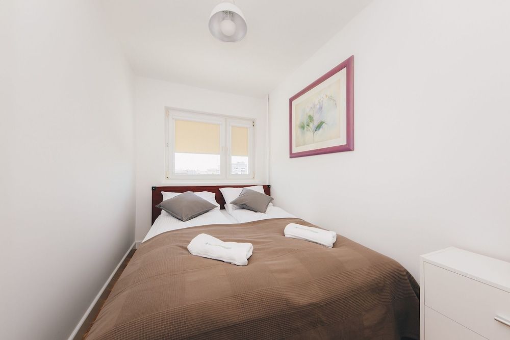 undefined ShortStayPoland Aleja Solidarności - B61 6