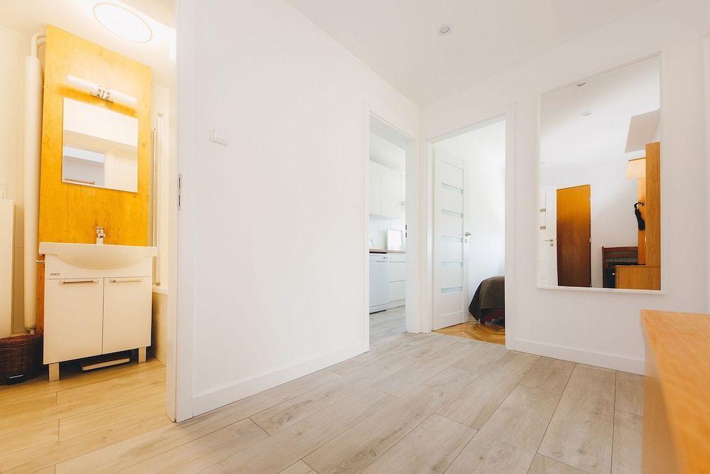 undefined ShortStayPoland Aleja Solidarności - B61 9