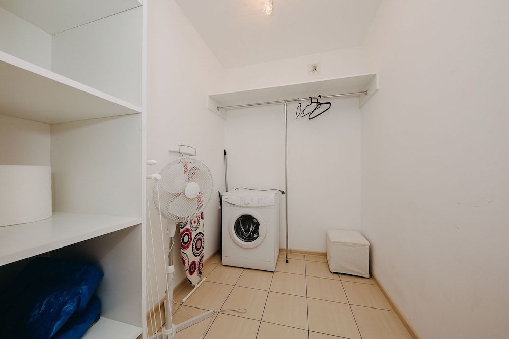 ShortStayPoland Krakowska - B65 Apartment, Multiple Beds, Non Smoking, Courtyard View 10