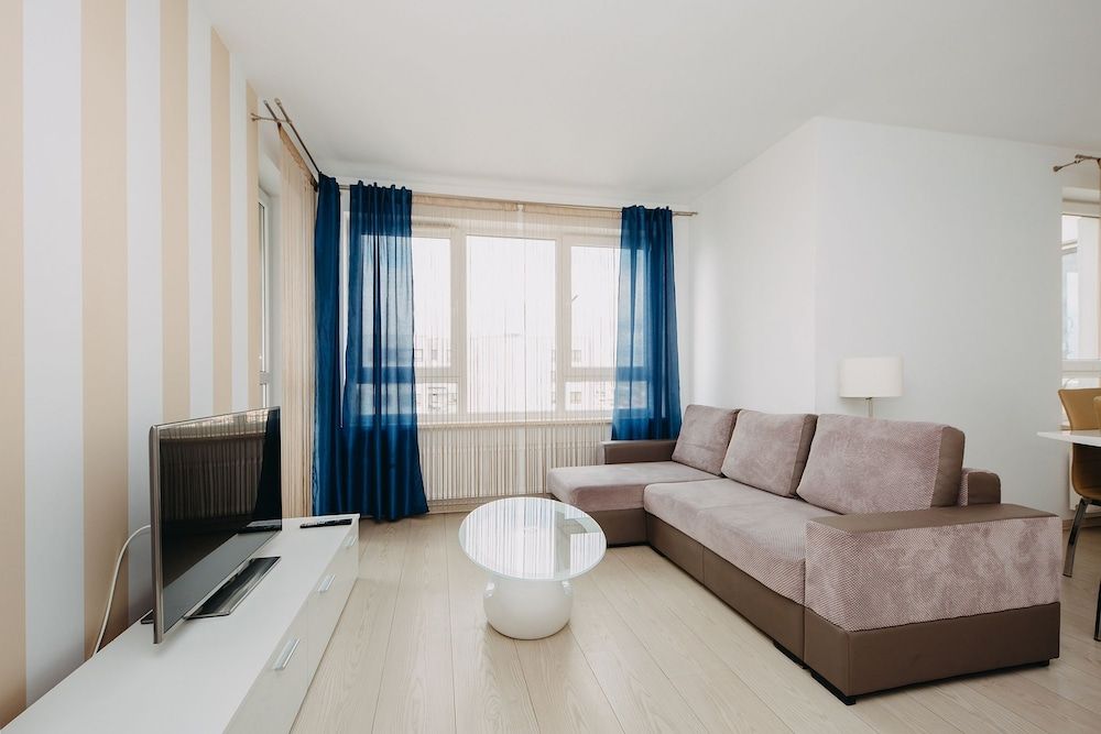 ShortStayPoland Krakowska - B65 Apartment, Multiple Beds, Non Smoking, Courtyard View 14