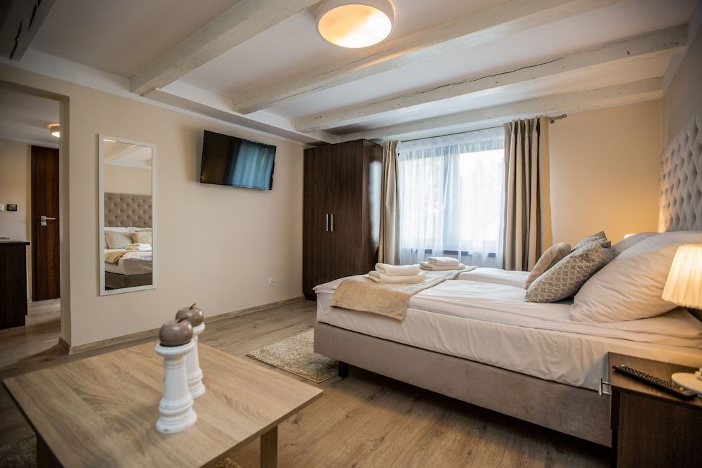 Apartment (11)