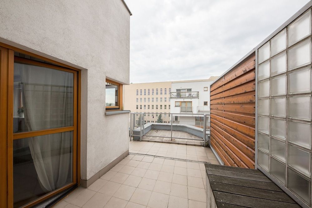 ShortStayPoland Chełmska - B5 Business Apartment, 1 Queen Bed with Sofa bed, Non Smoking, City View 5