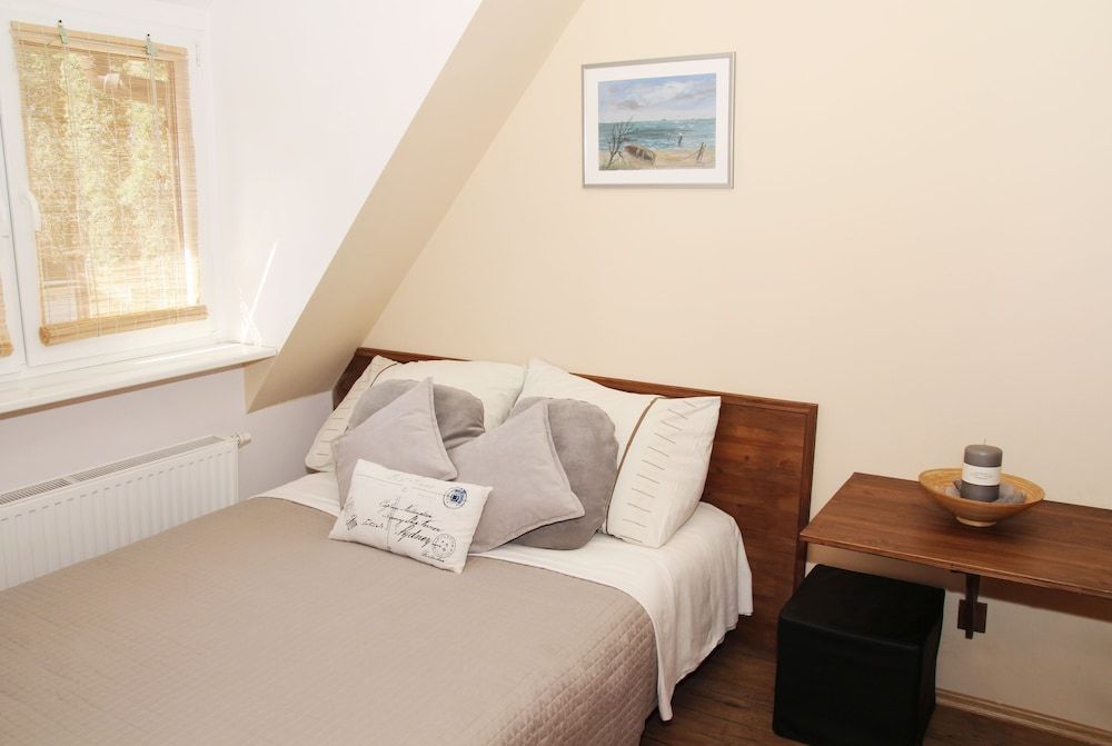 Double Room (7)