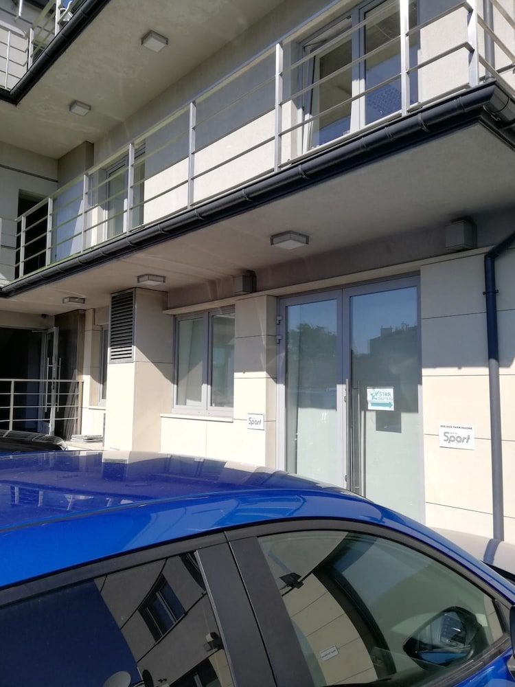 undefined B&B Sport Rooms 8