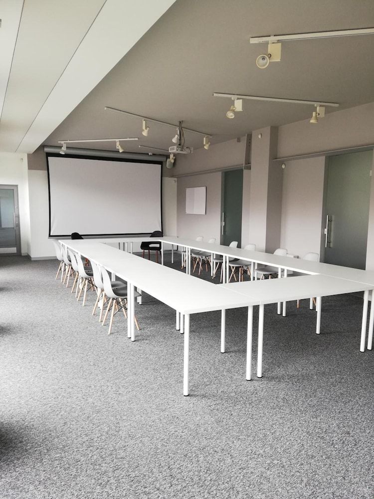 undefined B&B Sport Rooms 9