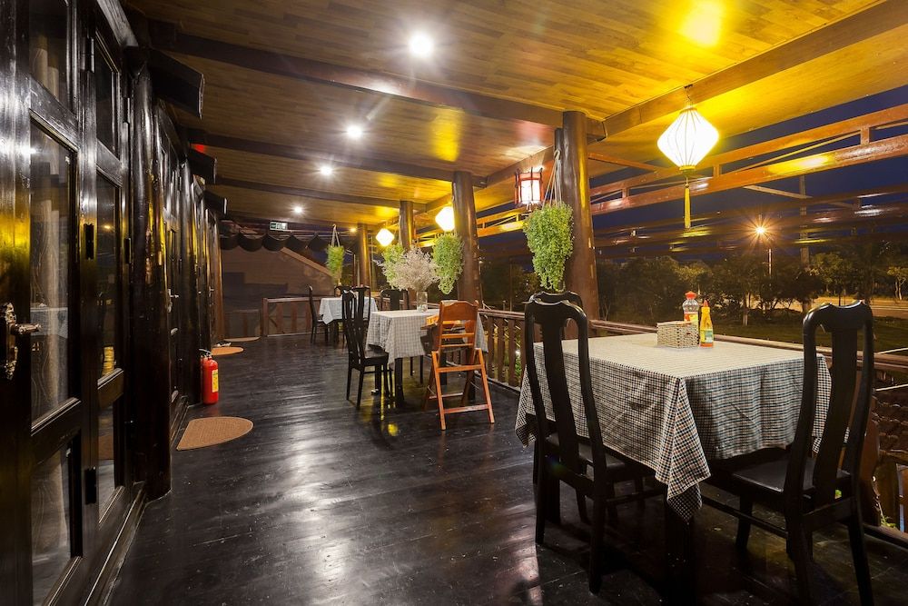 An Bang Stilt House Deluxe Double 12