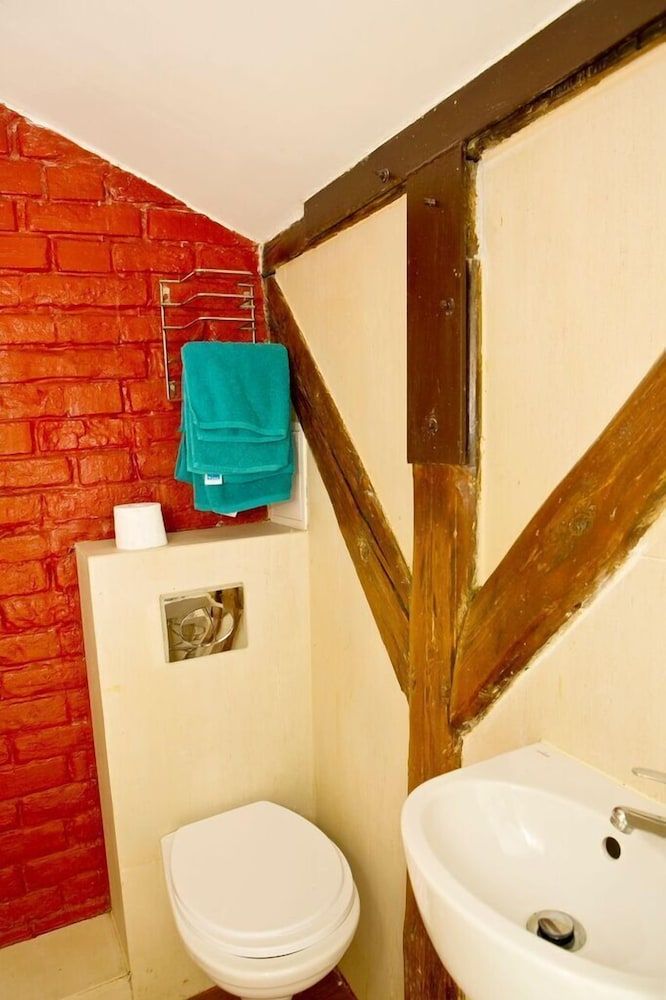 undefined Attic Studio 9