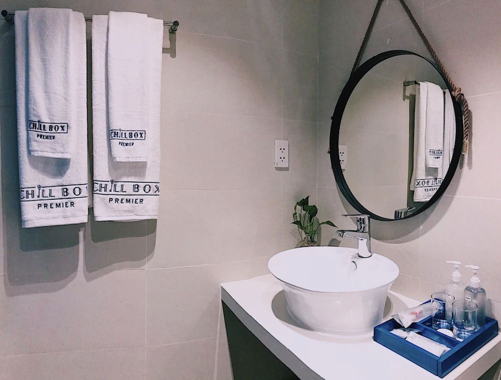 Chill Box Premier Beach Hotel Superior Queen 5