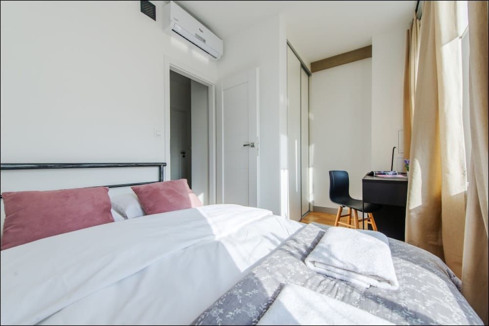 undefined P&O Apartments Chmielna 1 4