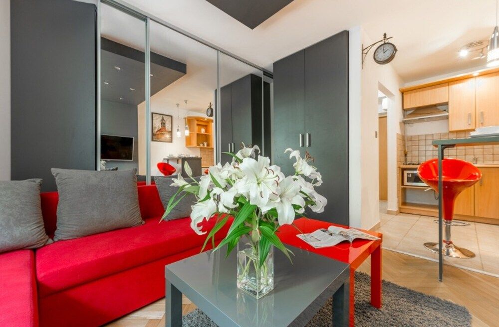 undefined P&O Apartments Emilii Plater 2 10