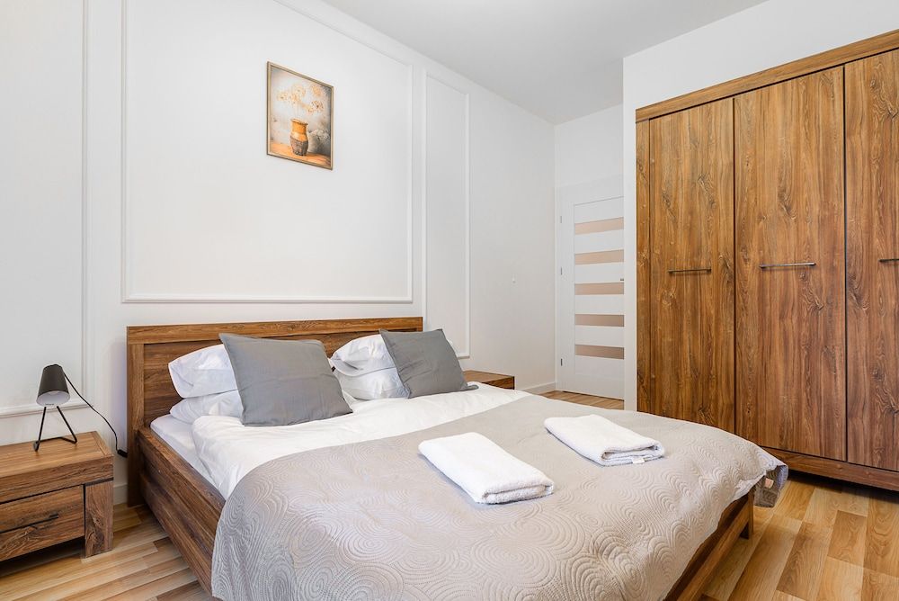 undefined P&O Apartments Kolejowa 1 7