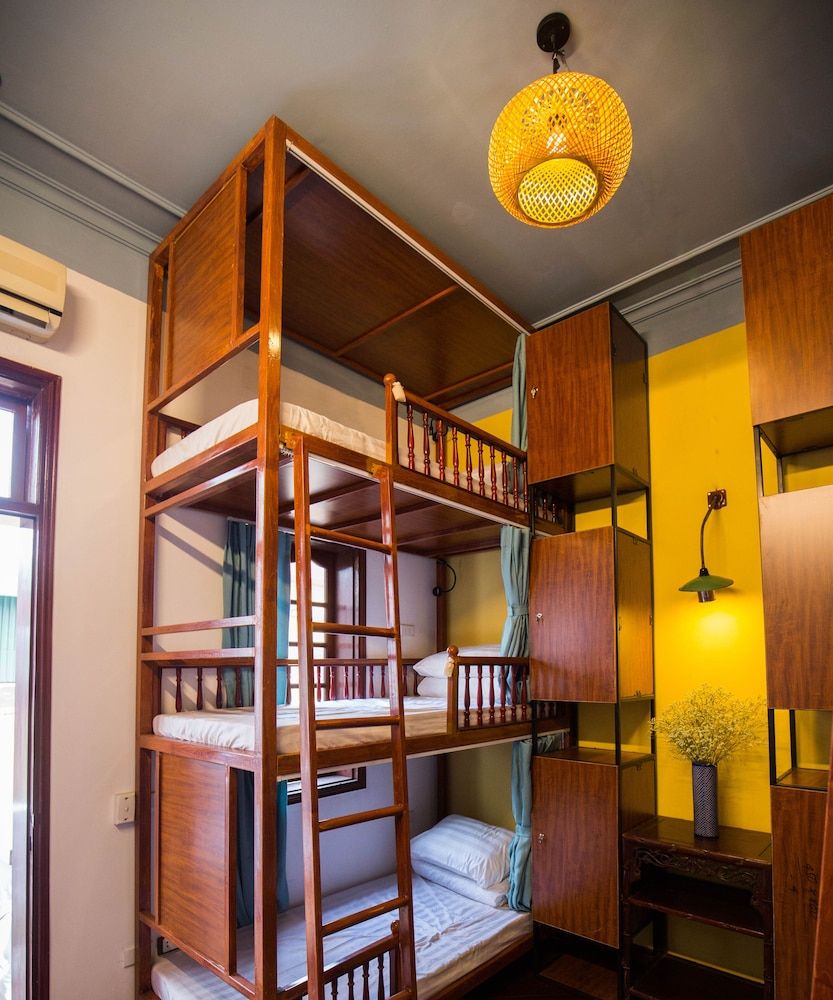 Halley Hostel Bed in 6-bed Female Dormitory 4