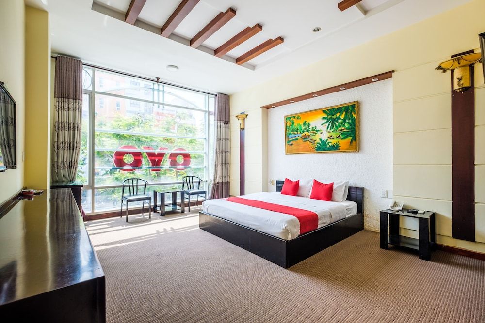 undefined Coop's Hotel & Apartments