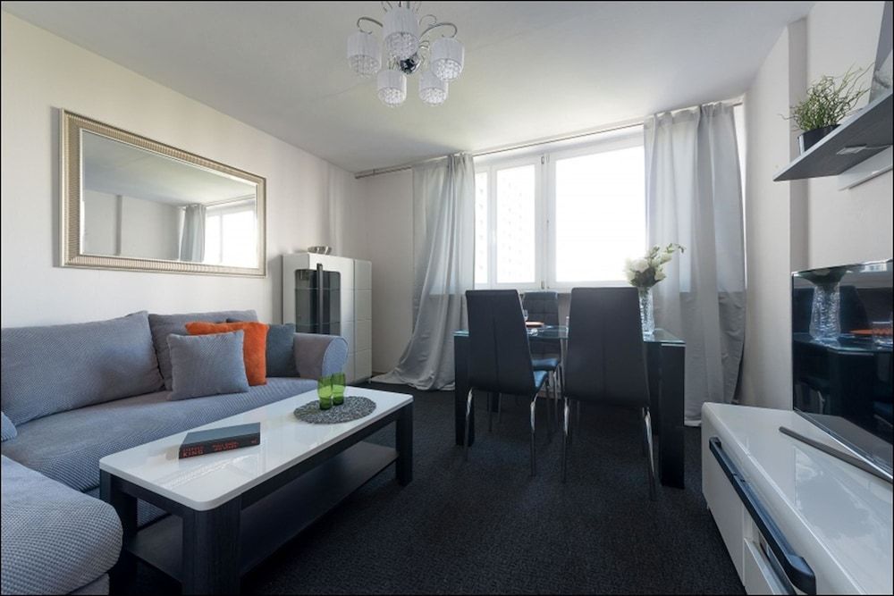 undefined P&O Apartments Prosta 6