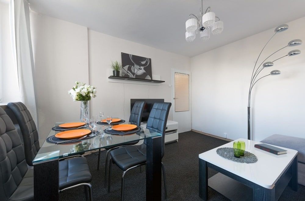 undefined P&O Apartments Prosta 9